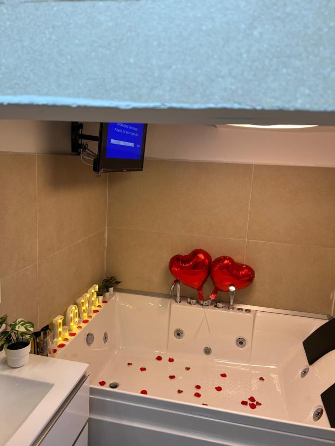 Petite Suite Неаполь Экстерьер фото