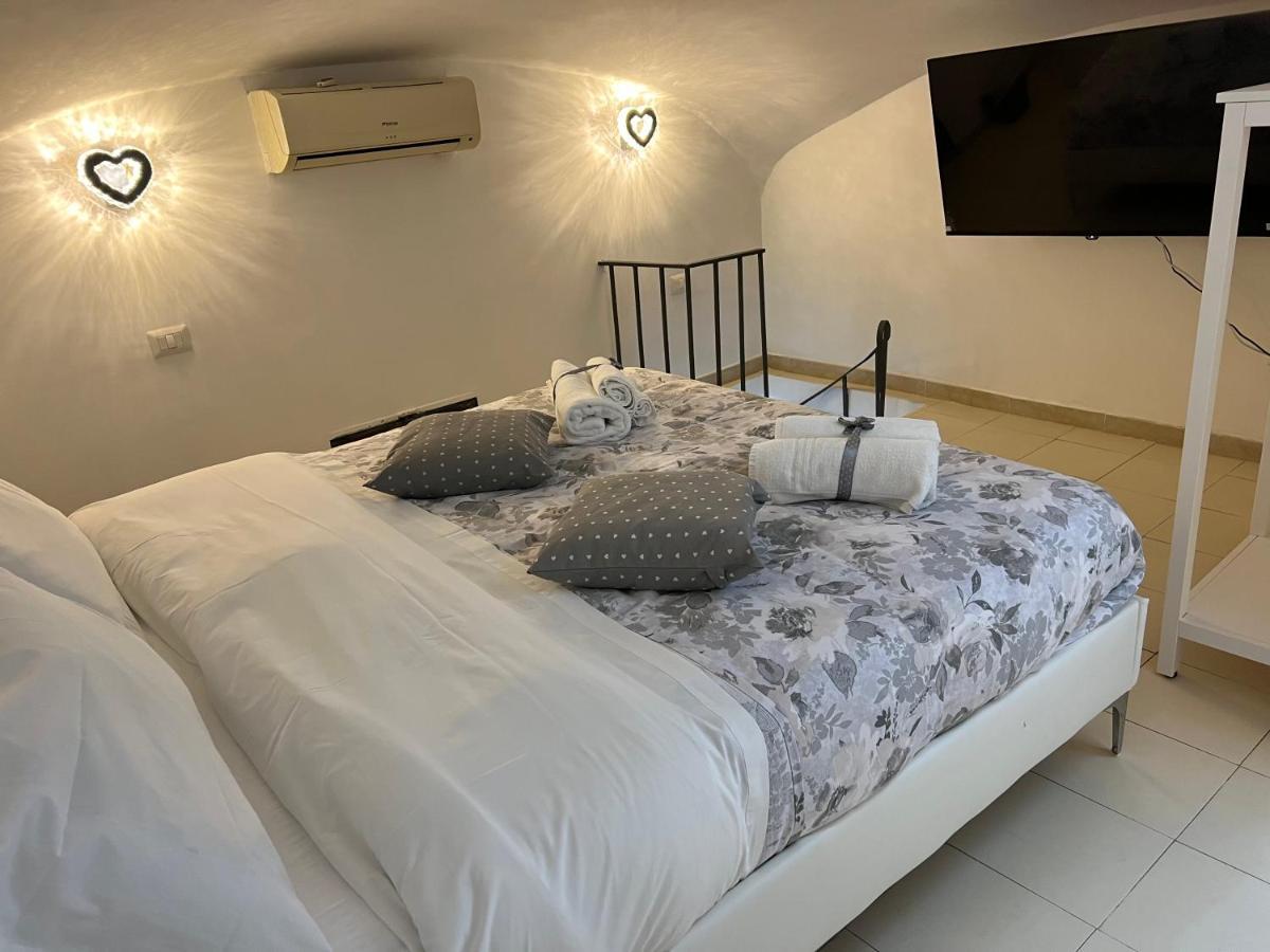 Petite Suite Неаполь Экстерьер фото