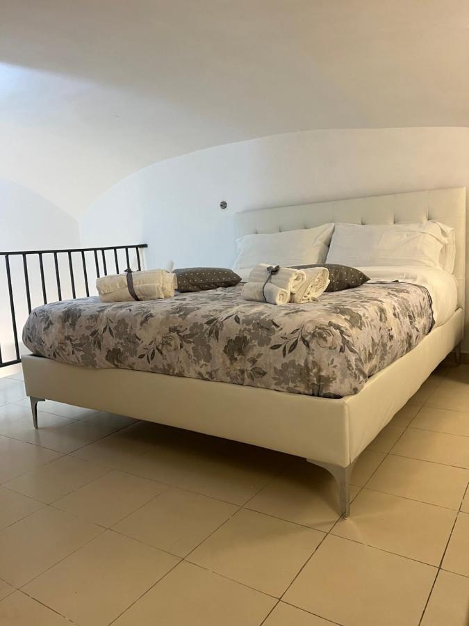 Petite Suite Неаполь Экстерьер фото