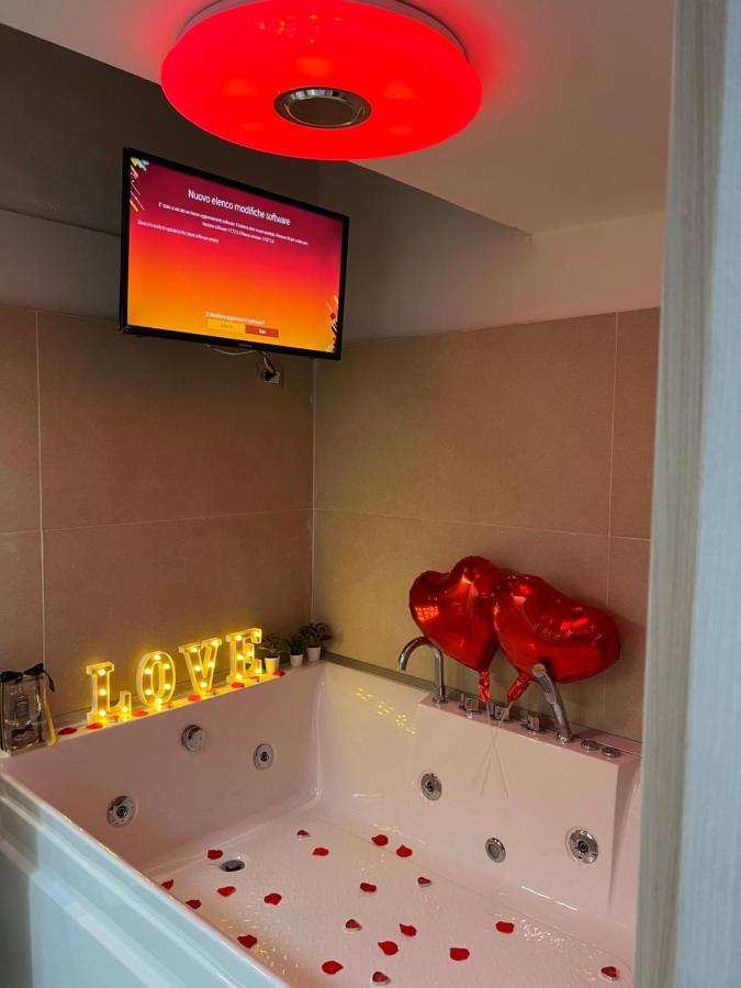 Petite Suite Неаполь Экстерьер фото