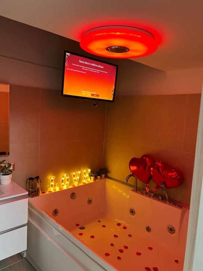 Petite Suite Неаполь Экстерьер фото